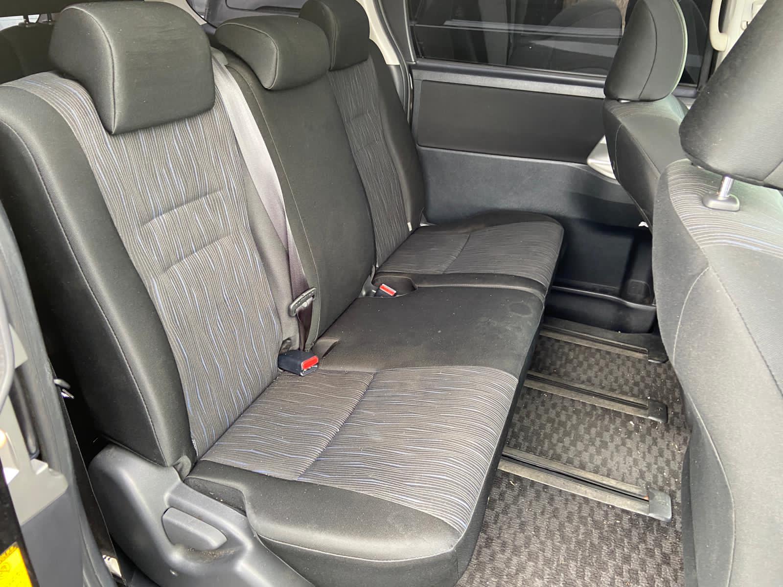 2012 Toyota Noah